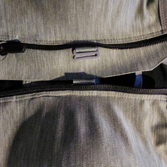 Nike Sportsbra - Picture 3 of 8